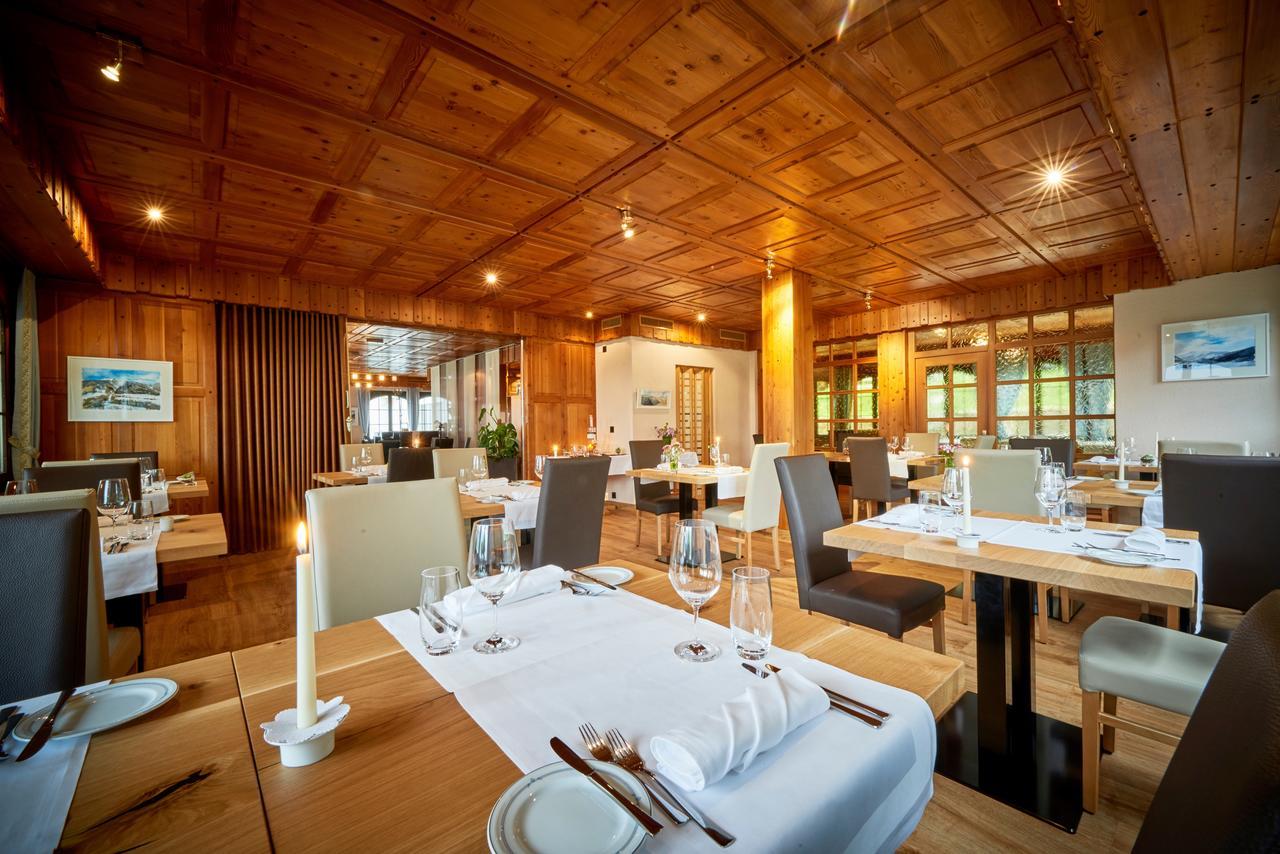 Hotel Restaurant Zur Alten Gasse Bellwald Exteriör bild